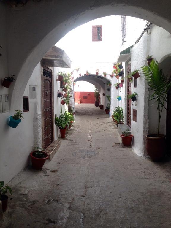 Hotel Riad Dalia Tétouan Buitenkant foto